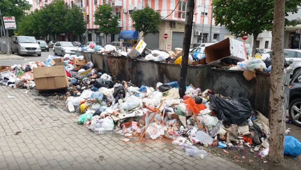 Projektligji: Rriten me 30 per qind gjobat per ndotesit e mjedisit